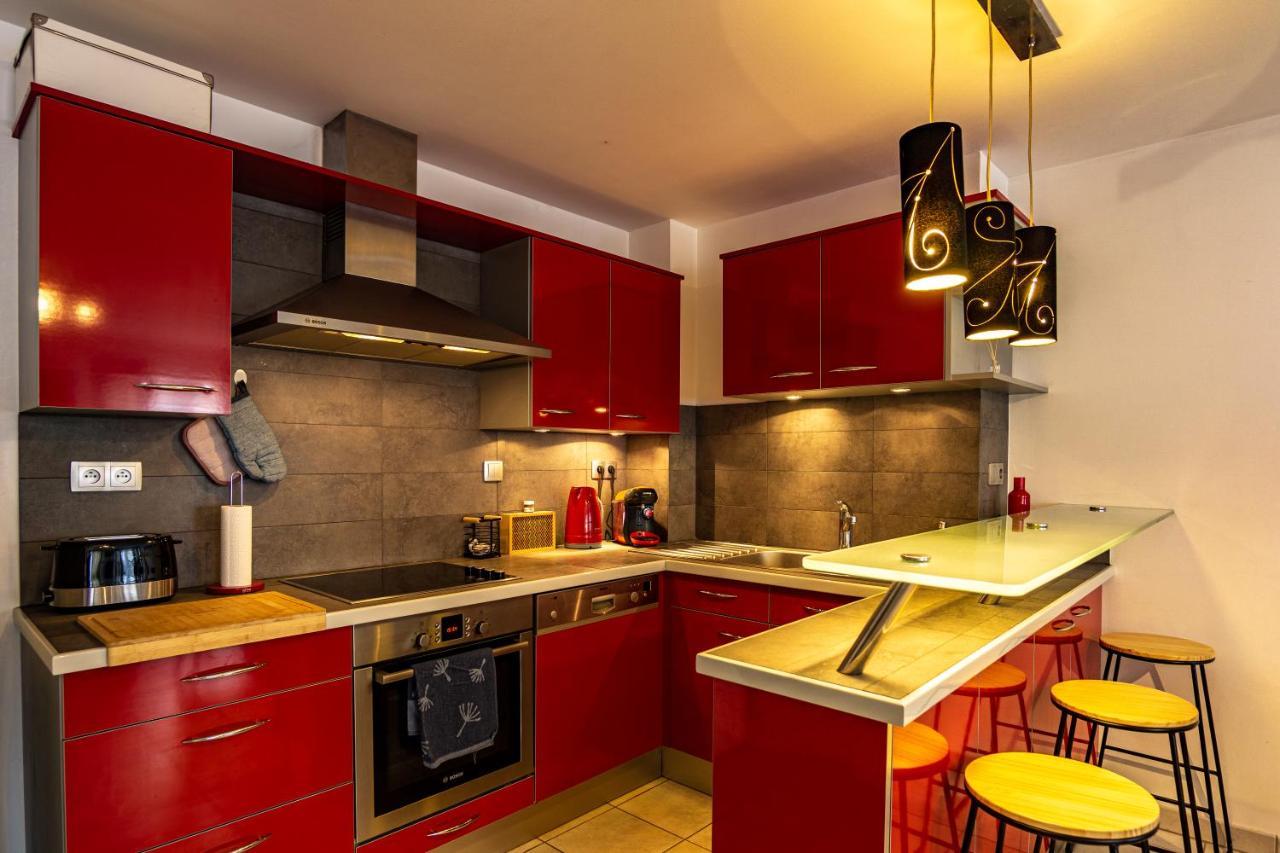 15 Rhone Beau T2 Avec Parking Gratuit Annecy Exterior foto